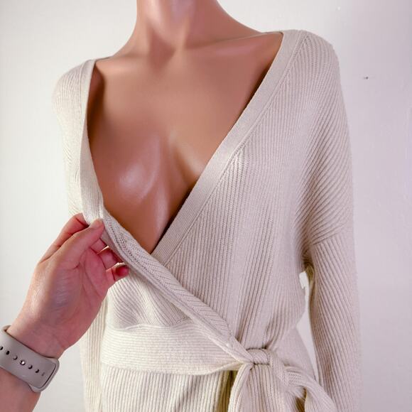 WAYF Ribbed Knit Long Sleeve Tie Wrap Sweater Dress Cream Fall Cozy Size L NWT - Picture 5 of 12